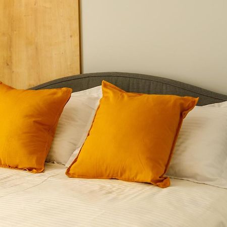Lucky 13 Apartment มามายา ภายนอก รูปภาพ