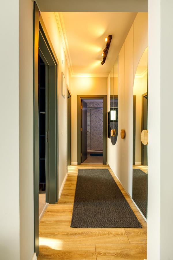 Lucky 13 Apartment มามายา ภายนอก รูปภาพ